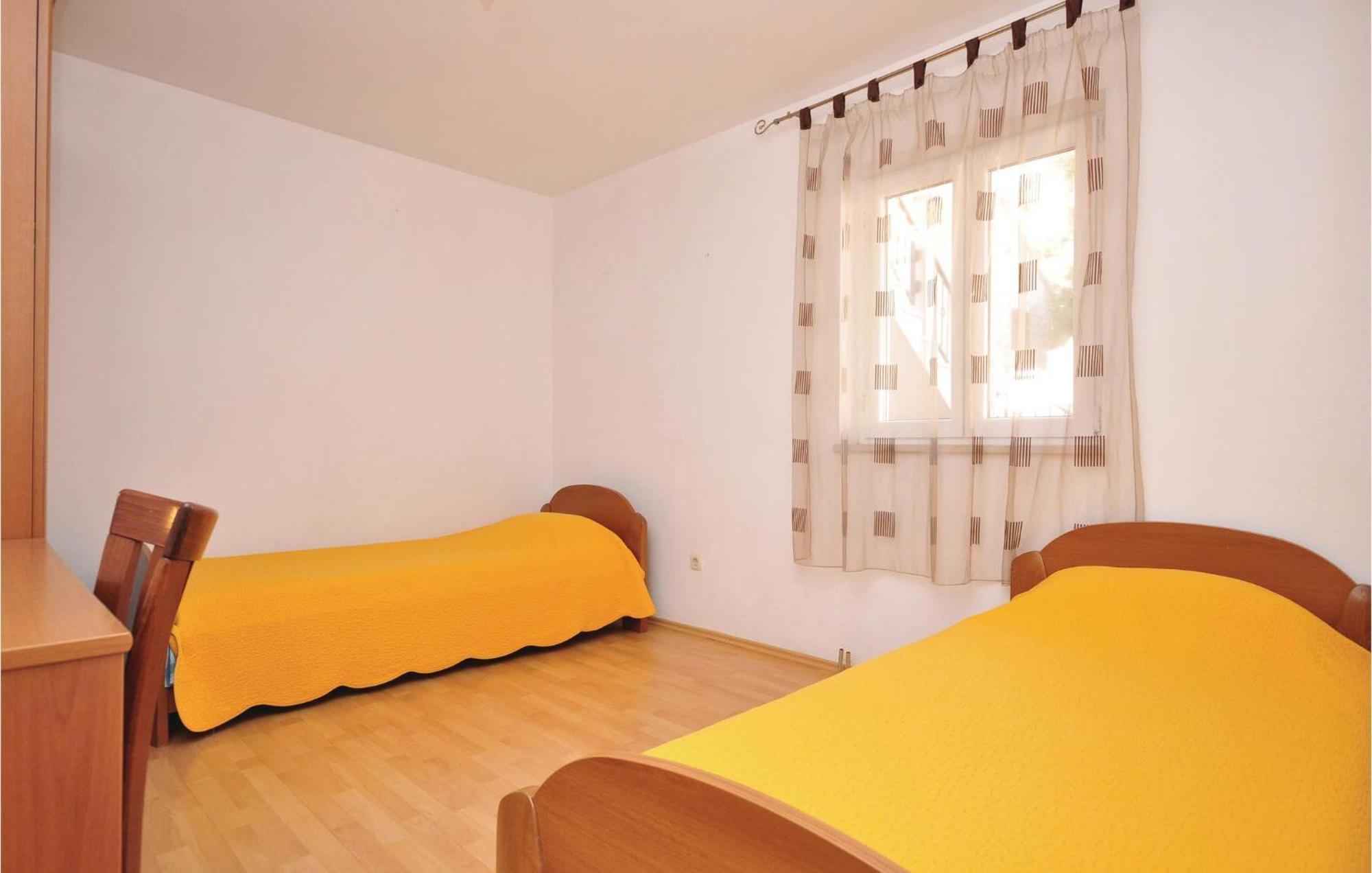 3 Bedroom Awesome Apartment In Pucisca Exterior photo